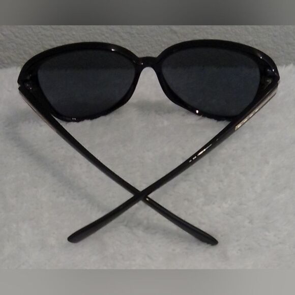 Chic Vintage-Inspired Square Sunglasses #C2-204012YB” - Picture 3 of 3